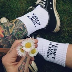 2022 new hot sale letter cotton socks Men's trendy INS casual socks Men's sports fashion sox