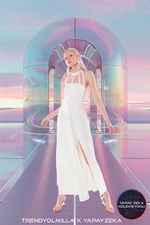 Trendyol X Artificial Intelligence White Piping Detailed Woven Long Evening Evening Dress