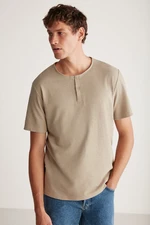 GRIMELANGE Harry Men&#39;s Collar Special Structured Textured Thick Fabric 100% Cotton Khaki T-shirt