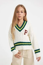 DEFACTO Girl Standard Fit V Neck Knitted Sweater