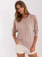 Havana RUE PARIS beige blouse with lace on the sleeves