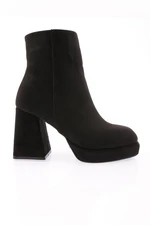 DGN 1908 Women's Boots with a Thick Sole and Frame Heels.