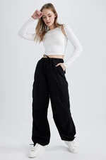 DEFACTO Cool Parachute Poplin 100 Cotton Trousers