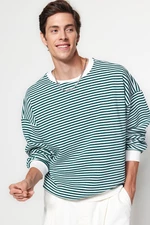 Trendyol Green Oversize/Wide Cut Striped Cotton Sweatshirt with Fleece Inside