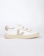 Veja Recife Logo Extra White Natural 39