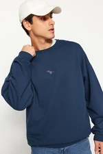 Trendyol Indigo Men's Men's Oversized Crew Neck Soft Pillow Dinosaur Embroidery Sweatshirt.