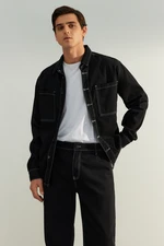 Trendyol Limited Edition Mens Black Regular Fit Denim Jeans Jacket with Contrast Stitching