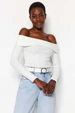 Trendyol Ecru Knitwear Look Carmen Collar Fitted Crop Knitted Madonna Collar Blouse