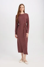 DEFACTO Regular Fit Crepe Long Sleeve Midi Dress