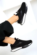 Soho Women's Black Sneakers 18824