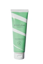 Boucléme Scalp Exfoliating Shampoo exfoliační šampon na kudrnaté vlasy 250 ml