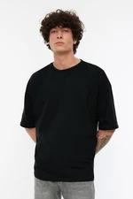 Trendyol Black pánske basic 100% bavlnené crew krk oversized tričko s krátkym rukávom.