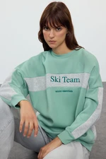 Trendyol Winter Essentials Mint Thick Inside Polar Slogan Embroidered Regular Knitted Sweatshirt