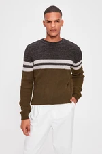 Trendyol Khaki Regular Crew Neck Color Block Knitwear Sweater