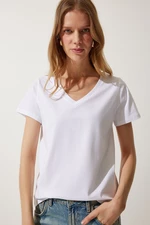 Happiness İstanbul Women's White V Neck Basic Knitted T-Shirt