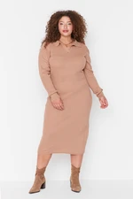 Trendyol Curve Camel Polo Neck Pletené šaty