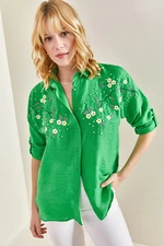 Bianco Lucci Women's Daisy Embroidered Sleeve Fold Ayrobin Linen Shirt