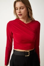 Happiness İstanbul Women's Red Ruffle Detailed Crop Sandy Blouse