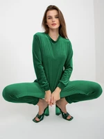 Green velour set with trousers from Brenda RUE PARIS