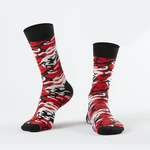 Red camo men's socks