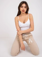 Bílý žebrovaný crop top Alla OCH BELLA