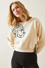 XHAN Cream Crew Neck Printed Sweatshirt