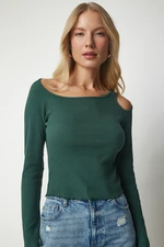 Happiness İstanbul Women's Emerald Green Cut Out Detailed Knitted Blouse