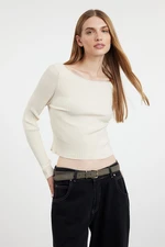 Trendyol Ecru Crop Premium Yarn/Special Yarn Knitwear Sweater