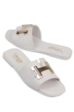 Capone Outfitters H Buckle Women's Slippers