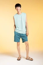 DEFACTO Slim Fit Cropped Hem Shorts