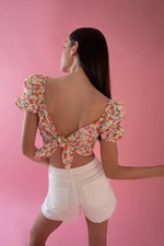 DEFACTO Crop Heart Collar Short Sleeve Floral Short Sleeve Blouse