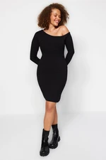 Trendyol Curve Black Boat Neck Bodycone Knitted Dress