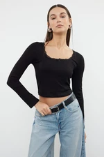 Trendyol Black Square Neck Lace Detailed Crop/Short Knitted Blouse