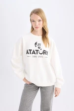 DEFACTO Oversize Wide Pattern Crew Neck Atatürk Printed Sweatshirt