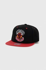 Šiltovka Mitchell&Ness Chicago Bulls čierna farba, s nášivkou