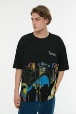 Trendyol Black Men's Oversized/Wide Cut Licensed T-Shirt