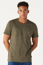 AC&Co / Altınyıldız Classics Men's Khaki Slim Fit Slim Fit T-Shirt with a Crew Neck 100% Cotton Printed.