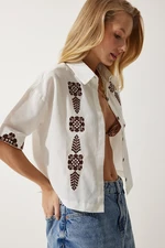 Happiness İstanbul Women's Ecru Embroidered Short Linen Shirt RG0009