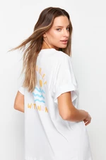 Trendyol White 100% Cotton Boyfriend Knitted T-Shirt with Back and Chest Print