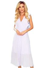 Pleated dress with ruffles and a Numoco neckline