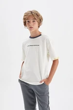 DEFACTO Boy Oversize Fit Crew Neck Printed Short Sleeve School T-Shirt