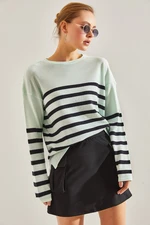 Bianco Lucci Women's Striped Sweater