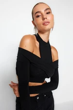 Trendyol Black Window/Cut Out Detail Blouse