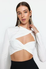 Trendyol Ecru Crop Lined Window/Cut Out Detail Blouse