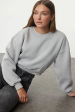 Trendyol Gray Relaxed Fit Crop Basic Crew Neck Thick Fleece Knitted Sweatshirt