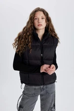 DEFACTO Waterproof Regular Fit Vest