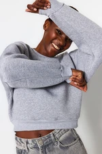 Trendyol Gray Relaxed Fit Crop Basic Crew Neck Thick Fleece Knitted Sweatshirt