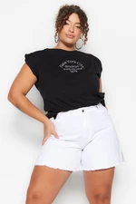 Trendyol Curve White High Waist Rigid Wide Cut Plus Size Shorts &; Bermuda