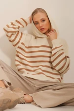 Trend Alaçatı Stili Women's Biscuit Hooded Striped Winter Knitwear Sweater