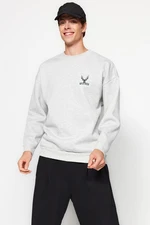 Trendyol Gray Melange Men's Crew Neck Long Sleeve Gray Men's Oversize Fit Animal Embroidery Sweatshirt Sweatshirt.